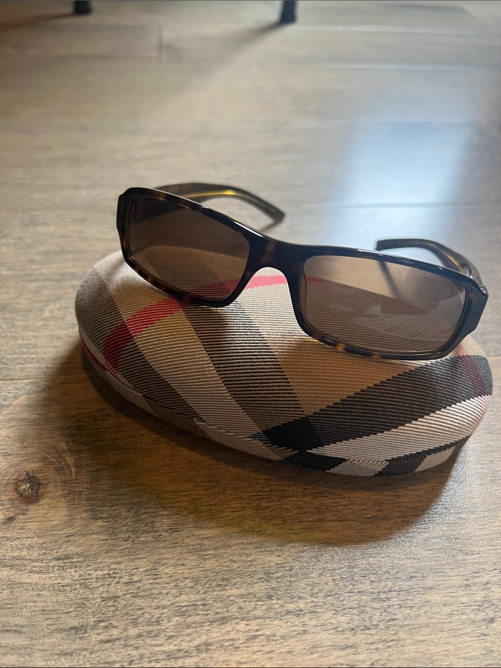 Burberry Brown Tortoiseshell Sunglasses with Brown Lenses